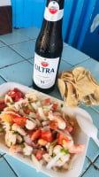 Ceviches Y Cocteleria Quirino food