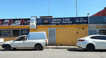 Barbacoa Chavira outside