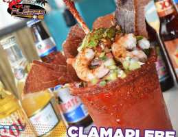 Mariscos Los Plebes food