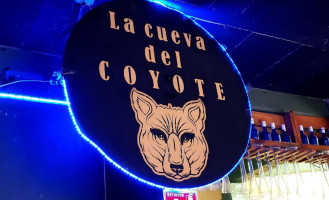 La Cueva Del Coyote inside