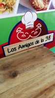 Los Amigos De La 38 food