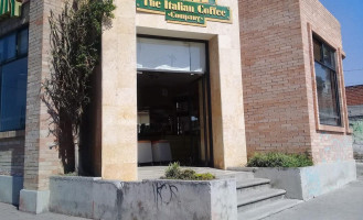 The Italian Coffee Company outside