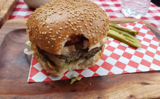 Happy Burger food