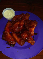 F Wings food