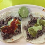 Salsa's El General Comida