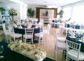 Salon Para Eventos Casa Barcenal food