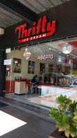 Thrifty Privanzas inside