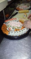 Sushi Domus Cln food