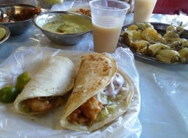 Tacos Los Laureles food