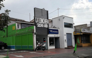 La Lonchera Sushi Wok, Sede Cedritos food