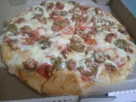 Aldo's Pizza food