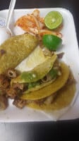 Taqueria Los Tragones food