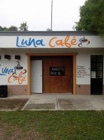 Luna Café food