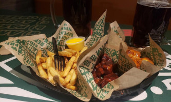 Wingstop Multiplazas Aragón food