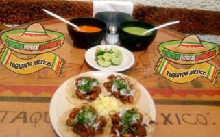 Taquitos México food