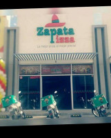 Zapata Pizza inside