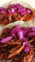 Güero Pibil food