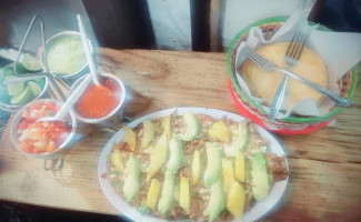 Taquería Hermanos Ochoa food