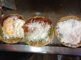 Los Tradicionales Sopes De La Romero food