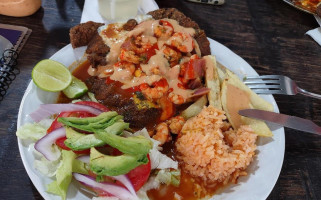 Mariscos Nava food