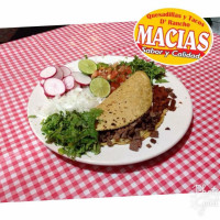 Tacos Macias food