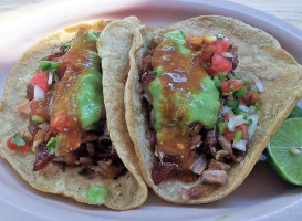 Carnitas Y Carnes Asadas A La Leña El Fresnal De Coalcomán food