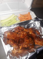 Wings Zone food