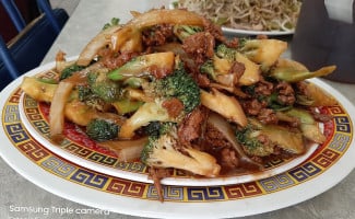 La Muralla China Zhǎng Chéng Jiǔ Jiā） food