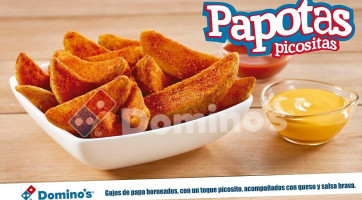 Domino's Pizza Plaza Las Flores Comitán food