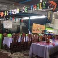 El Sazón De Thaly food