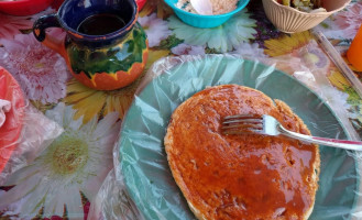 Pancita Y Antojitos Mex Doña Güera food