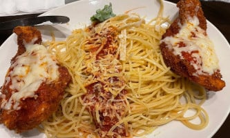 Italianni's food