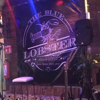 The Blue Lobster outside