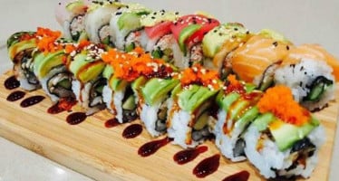 Mi Sushi Kin food