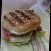 Yuliux's Burgers food