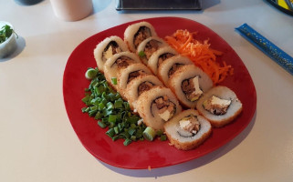 Sun Roll Sushi food