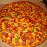 Towers Pizza Nourriture