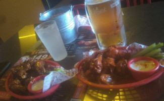 Rebel Wings Forum Cuernavaca. food