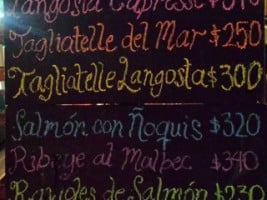 Los Peleones menu