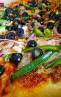 Aquiles Pizza food