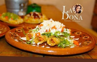 La Doña food