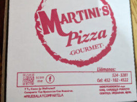 Martiny's Pizza inside