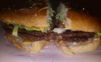 Hamburguesas Julios food