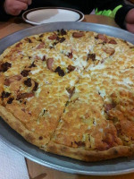 Paulo´s Pizza food