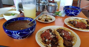 Taqueria Arandas food