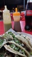 Taqueria Juani food