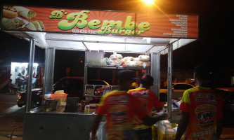 Bembe Burguer outside