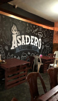 El Asadero, Locos Por El Asado inside