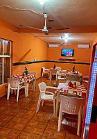 Tavo's Kitchen En Rayón inside