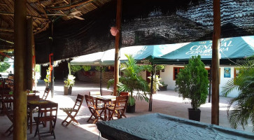 Santo Marisco outside